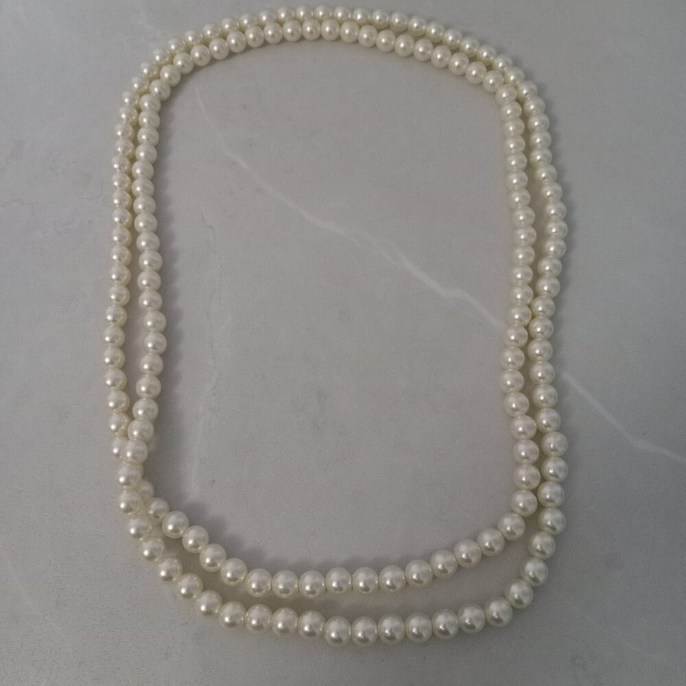 Faux Strand of Pearls